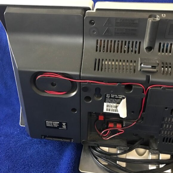 Philips CD-Stereo Player 📀🎵 - Picture 7 of 11